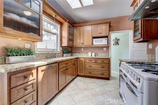 Single Family Residence, 111 Sapphire st, Redondo Beach, CA 90277 - 23