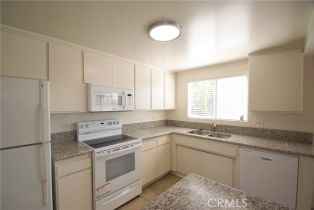 Residential Income, 2400 Marshallfield ln, Redondo Beach, CA 90278 - 3