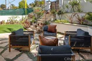 Single Family Residence, 737 35th st, Manhattan Beach, CA 90266 - 13