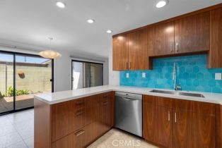 Condominium, 20 Merit Park dr, Gardena, CA 90247 - 2