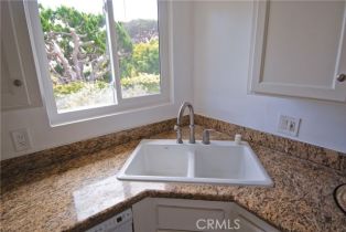 , 1446 Manhattan Beach blvd, Manhattan Beach, CA 90266 - 7