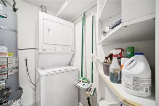 Condominium, 11989 Laurelwood dr, Studio City, CA 91604 - 39