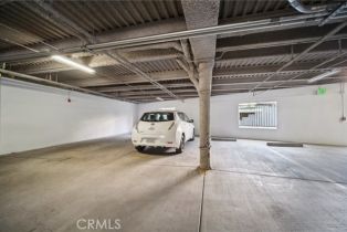 Condominium, 11989 Laurelwood dr, Studio City, CA 91604 - 47