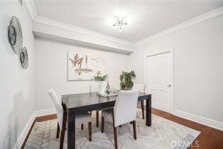 Condominium, 11989 Laurelwood dr, Studio City, CA 91604 - 6