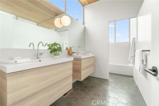 Single Family Residence, 1357 Voorhees ave, Manhattan Beach, CA 90266 - 39