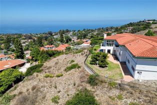 Single Family Residence, 1501 Via Coronel, Palos Verdes Estates, CA 90274 - 4