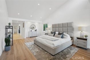 Single Family Residence, 2501 Poinsettia ave, Manhattan Beach, CA 90266 - 25