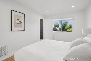 Single Family Residence, 2501 Poinsettia ave, Manhattan Beach, CA 90266 - 36