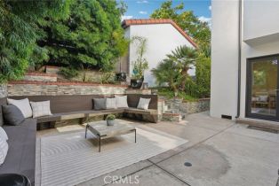 Single Family Residence, 2501 Poinsettia ave, Manhattan Beach, CA 90266 - 44