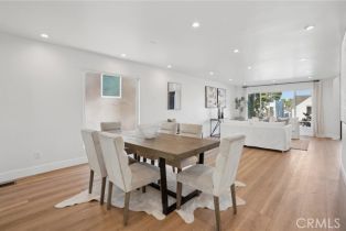 Single Family Residence, 2501 Poinsettia ave, Manhattan Beach, CA 90266 - 9