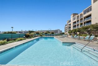Condominium, 110 The Village, Redondo Beach, CA 90277 - 39