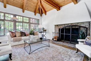 Single Family Residence, 2917 Poinsettia ave, Manhattan Beach, CA 90266 - 2