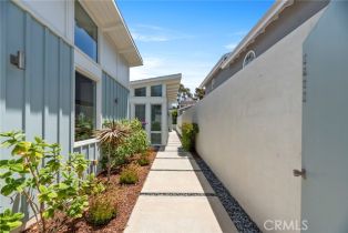 Single Family Residence, 2412 John st, Manhattan Beach, CA 90266 - 5