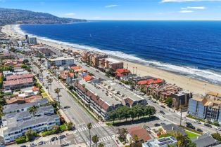 Condominium, 700 Esplanade, Redondo Beach, CA 90277 - 5