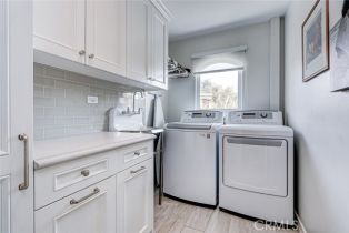 Single Family Residence, 669 25th st, Manhattan Beach, CA 90266 - 29