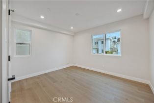 Condominium, 2101 Carnegie lane, Redondo Beach, CA 90278 - 8