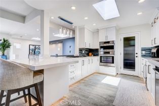 Condominium, 417 23rd st, Manhattan Beach, CA 90266 - 4