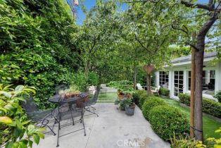 Single Family Residence, 541 1st st, Manhattan Beach, CA 90266 - 32