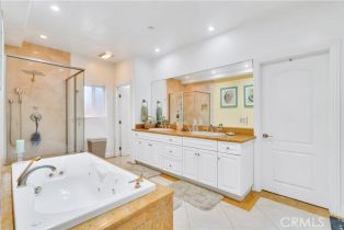 Condominium, 724 Broadway, Redondo Beach, CA 90277 - 55