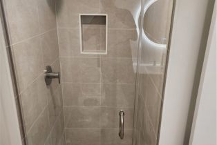 Single Family Residence, 5724 Noble ave, Sherman Oaks, CA 91411 - 18