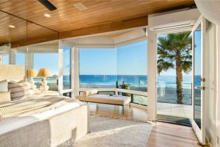 Single Family Residence, 708 The Strand, Manhattan Beach, CA 90266 - 5