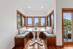 Single Family Residence, 721 12th st, Manhattan Beach, CA 90266 - 12