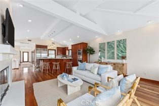 Single Family Residence, 721 12th st, Manhattan Beach, CA 90266 - 2