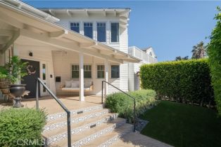 Single Family Residence, 2104 Flournoy rd, Manhattan Beach, CA 90266 - 3