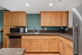Condominium, 200 S Catalina ave, Redondo Beach, CA 90277 - 10
