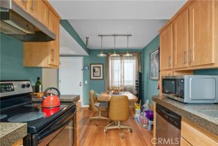 Condominium, 200 S Catalina ave, Redondo Beach, CA 90277 - 12