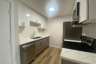 Apartment, 404 Broadway, Redondo Beach, CA 90277 - 2