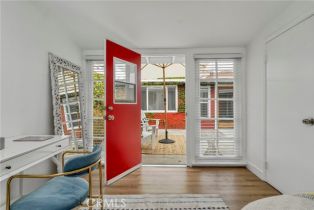 Single Family Residence, 232 Howland Canal, Venice, CA 90291 - 13