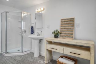 Single Family Residence, 232 Howland Canal, Venice, CA 90291 - 22