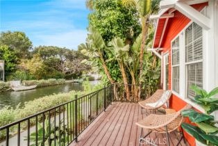 Single Family Residence, 232 Howland Canal, Venice, CA 90291 - 27