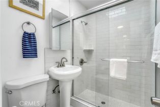 Single Family Residence, 232 Howland Canal, Venice, CA 90291 - 9