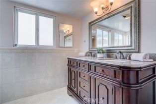 Single Family Residence, 204 Larsson st, Manhattan Beach, CA 90266 - 10