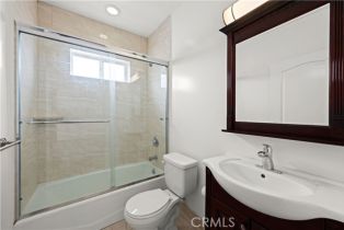 Condominium, 5633 Carlton way, Hollywood , CA 90028 - 23