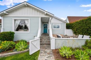 Single Family Residence, 231 Avenue D, Redondo Beach, CA 90277 - 5