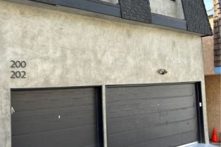 Residential Income, 200 39th ST, Manhattan Beach, CA  Manhattan Beach, CA 90266