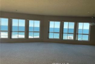 Condominium, 625 Esplanade, Redondo Beach, CA 90277 - 4