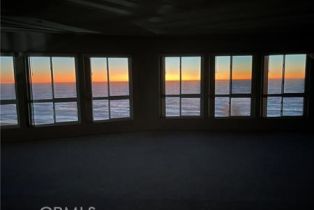 Condominium, 625 Esplanade, Redondo Beach, CA 90277 - 8