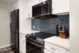 Condominium, 625 Esplanade, Redondo Beach, CA 90277 - 12