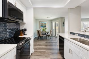 Condominium, 625 Esplanade, Redondo Beach, CA 90277 - 13