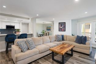 Condominium, 625 Esplanade, Redondo Beach, CA 90277 - 5