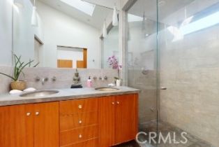 Single Family Residence, 3205 Bayview dr, Manhattan Beach, CA 90266 - 15