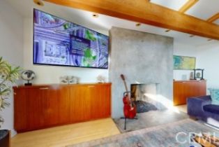 Single Family Residence, 3205 Bayview dr, Manhattan Beach, CA 90266 - 4