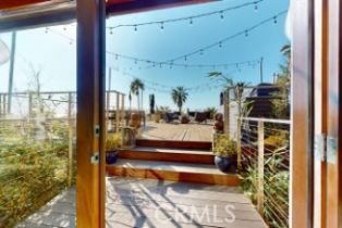 Single Family Residence, 3205 Bayview dr, Manhattan Beach, CA 90266 - 8