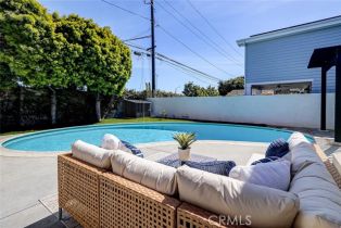 Single Family Residence, 2100 Wendy way, Manhattan Beach, CA 90266 - 36