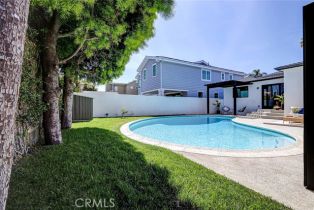 Single Family Residence, 2100 Wendy way, Manhattan Beach, CA 90266 - 49