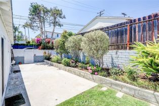 Single Family Residence, 708 Redondo ave, Manhattan Beach, CA 90266 - 14